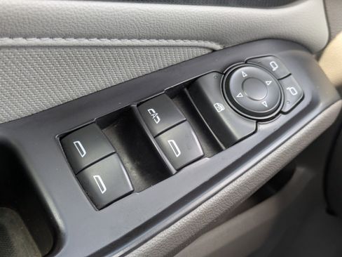 Used 2020 Chevrolet Traverse Premier w/ LPO, Cargo Package image 17