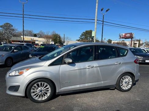 Used 2017 Ford C-MAX SE image 8