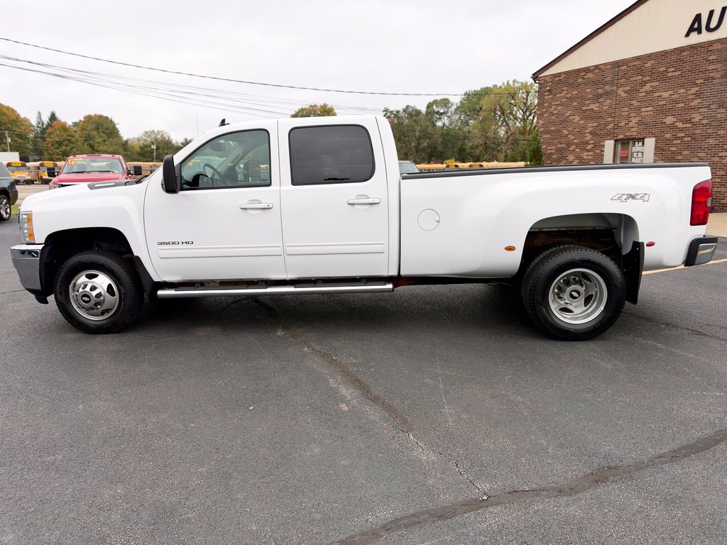 Used 2014 Chevrolet Silverado 3500 LTZ w/ LTZ Plus Package AWD/4WD image 12