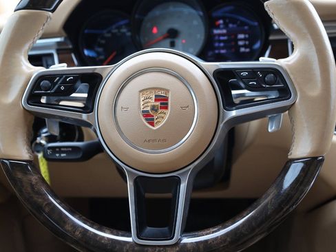 Used 2015 Porsche Macan S AWD/4WD image 18