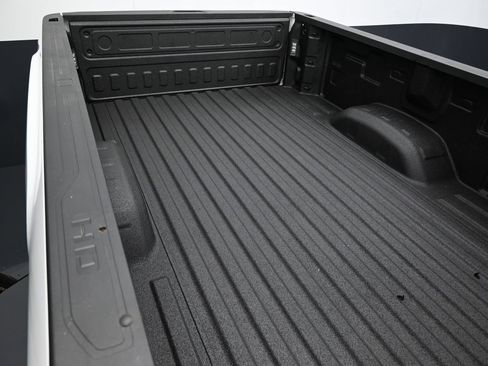 Used 2024 GMC Sierra 2500 Pro w/ Convenience Package RWD image 41