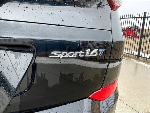 Used 2017 Hyundai Tucson Sport image 8