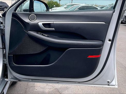 Used 2025 Hyundai Sonata SEL FWD image 29