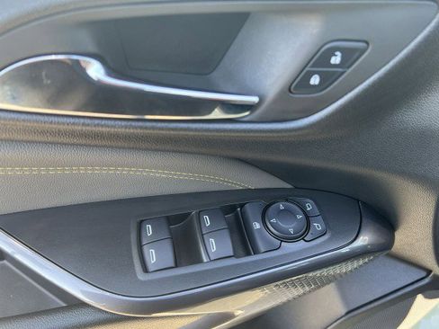 Used 2025 Chevrolet Trax ACTIV w/ Driver Confidence Package image 22