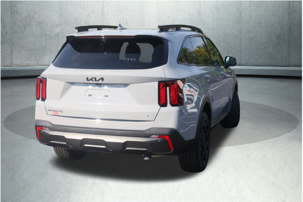 Used 2025 Kia Sorento SX Prestige AWD/4WD image 13