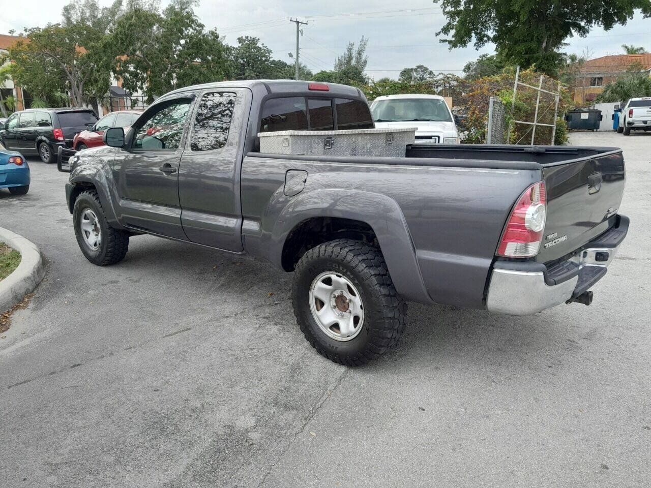 Used 2013 Toyota Tacoma PreRunner w/ SR5 Pkg RWD image 7