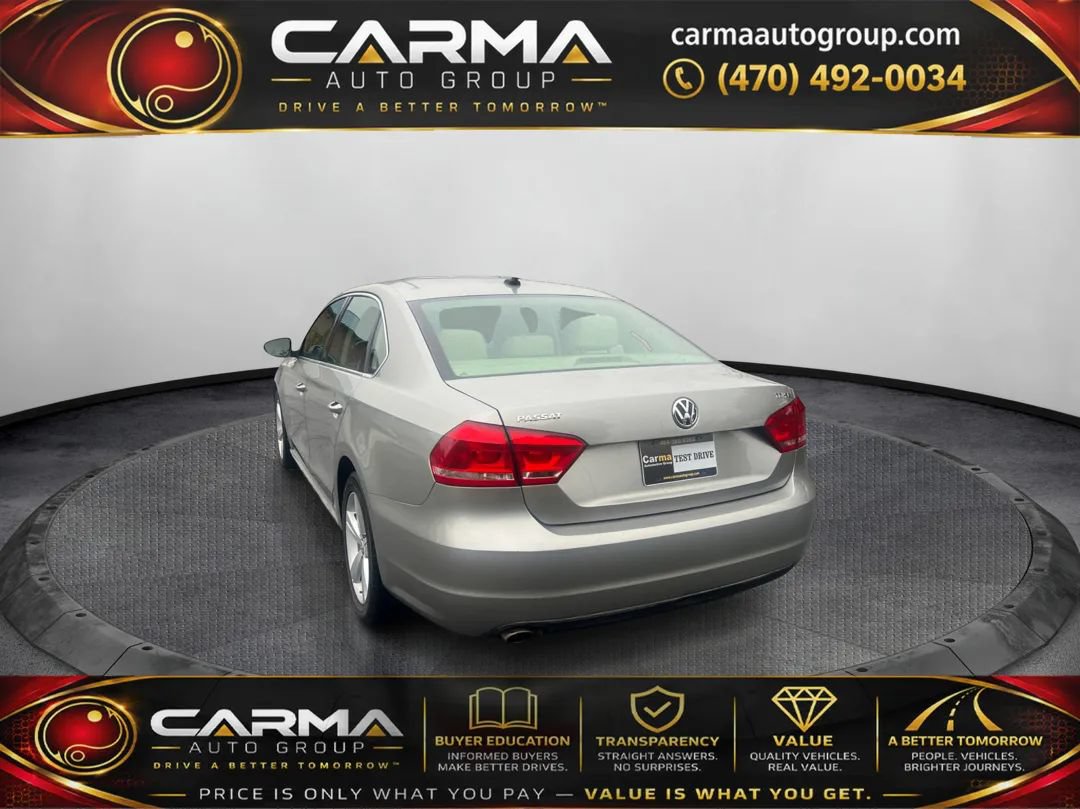 Used 2012 Volkswagen Passat TDI SE FWD image 3