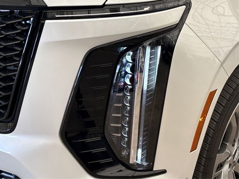 New 2025 Cadillac Escalade ESV Sport w/ Touring Package image 14