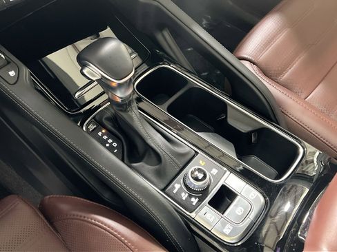 Used 2024 Kia Telluride SX Prestige image 21