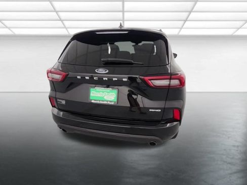 Used 2024 Ford Escape ST-Line w/ Tech Pack #1 AWD/4WD image 8