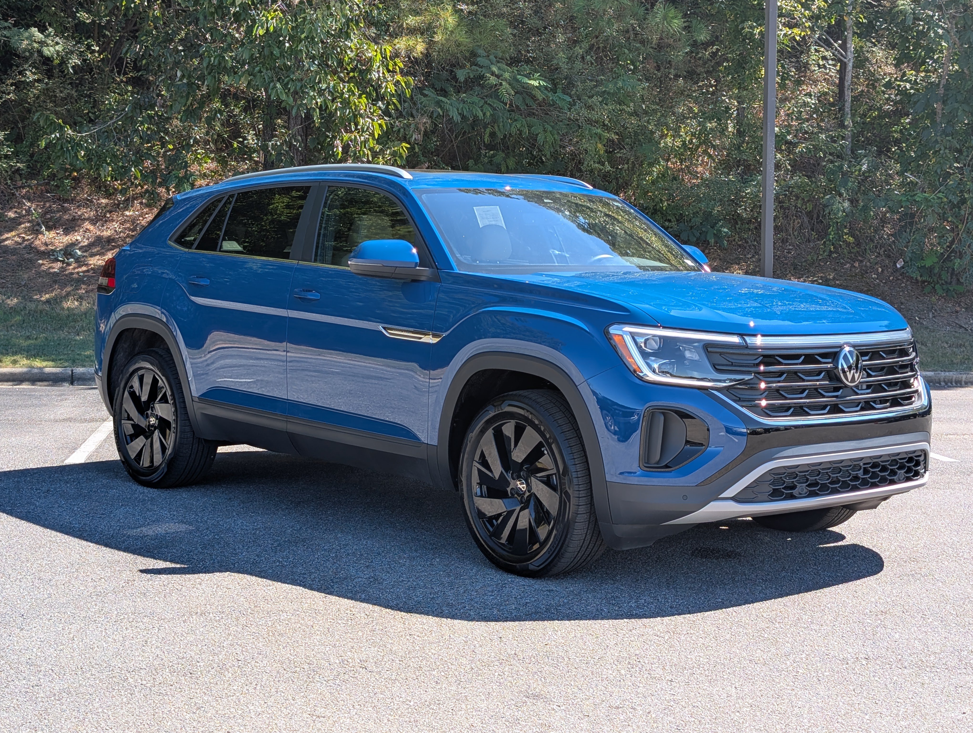 Used 2026 Volkswagen Atlas Cross Sport SE w/ Panoramic Sunroof Package AWD/4WD image 11