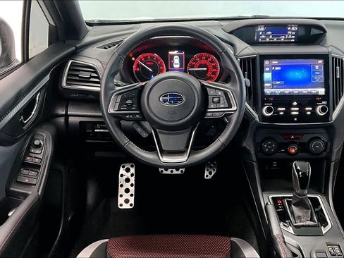 Used 2023 Subaru Impreza 2.0i Sport image 13