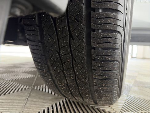 Certified 2024 Chevrolet Equinox LS w/ LS Convenience Package image 12