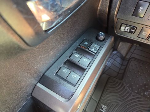 Used 2021 Toyota Tacoma TRD Sport RWD image 22