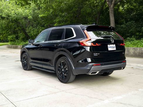 Used 2024 Honda CR-V Sport Touring image 7