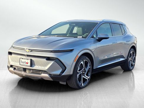 New 2026 Chevrolet Equinox EV LT w/ Convenience Package II image 3