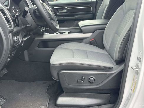 Used 2025 RAM 1500 Big Horn AWD/4WD image 13