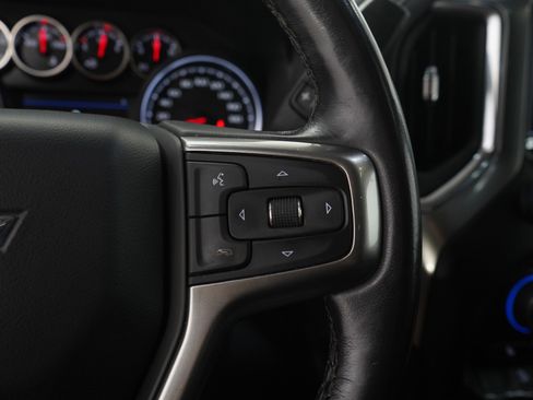 Used 2020 Chevrolet Silverado 1500 LT Trail Boss AWD/4WD image 28