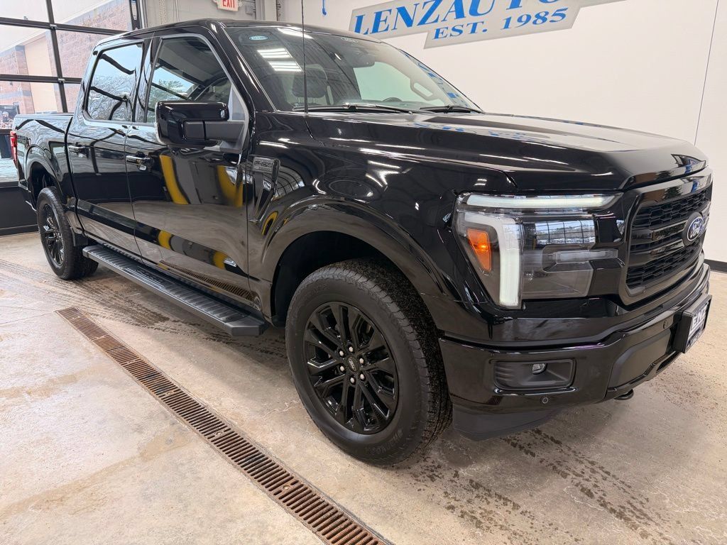 Used 2025 Ford F150 Lariat AWD/4WD image 2