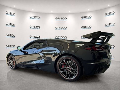 Used 2023 Chevrolet Corvette Stingray Premium Conv w/ Z51 Performance Package RWD image 5