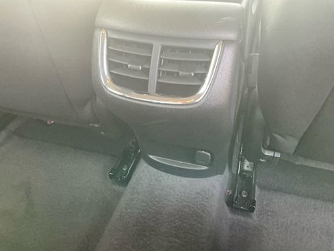 Used 2024 Chevrolet Malibu LT image 20