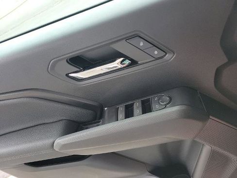 New 2024 Chevrolet Colorado LT w/ LT Convenience Package III image 59