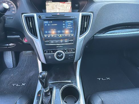 Used 2020 Acura TLX w/ Technology Package image 20