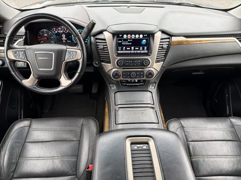 Used 2017 GMC Yukon Denali w/ Open Road Package image 3