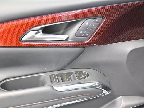 New 2026 Chevrolet Traverse RS w/ LPO, Floor Liner Package image 19