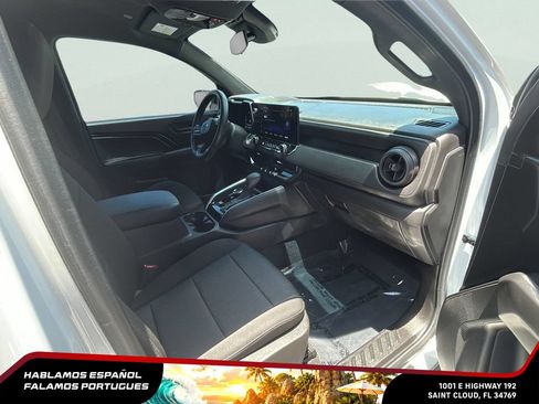 Used 2023 Chevrolet Colorado Trail Boss w/ LPO, Dark Essentials Package AWD/4WD image 25