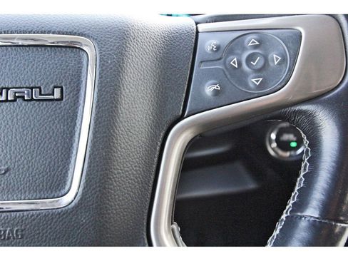 Used 2020 GMC Yukon Denali w/ Denali Ultimate Package image 21