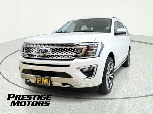 Used 2021 Ford Expedition Platinum AWD/4WD image 2