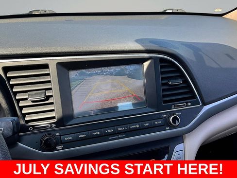 Used 2018 Hyundai Elantra SEL FWD image 18
