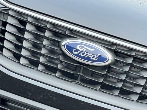 New 2026 Ford Escape SE image 3