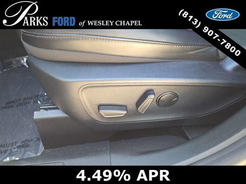 Used 2025 Ford Escape ST-Line image 18