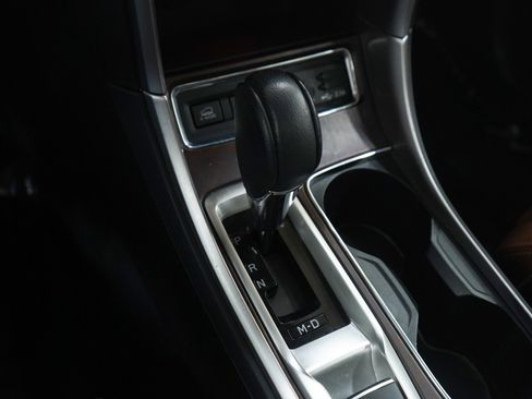 Used 2020 Subaru Ascent Touring w/ Popular Package #3 image 25