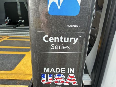 Used 2019 Ford Transit 150 XL RWD image 37