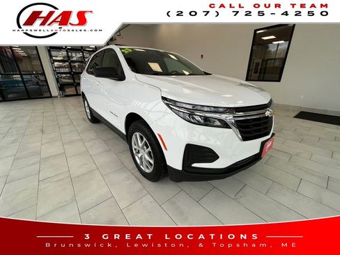 Used 2023 Chevrolet Equinox LS w/ LS Convenience Package AWD/4WD image 8