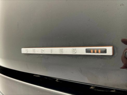 Used 2023 Jeep Grand Wagoneer Series III image 7