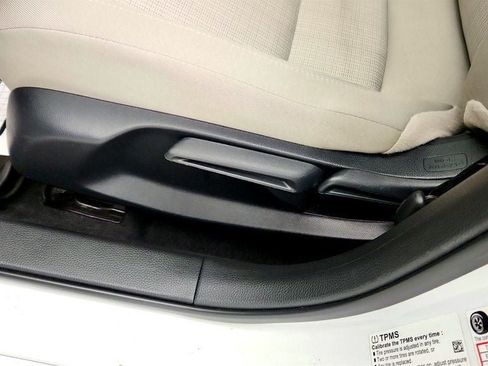 Used 2024 Honda Civic EX image 12