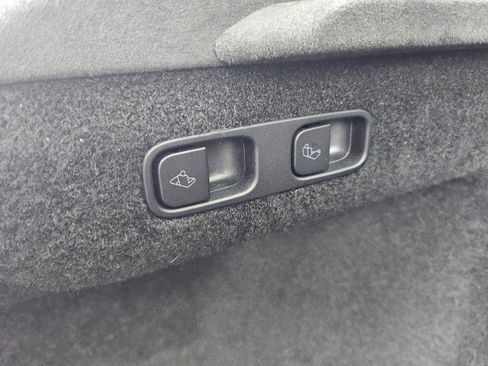 Used 2023 Tesla Model S AWD image 73