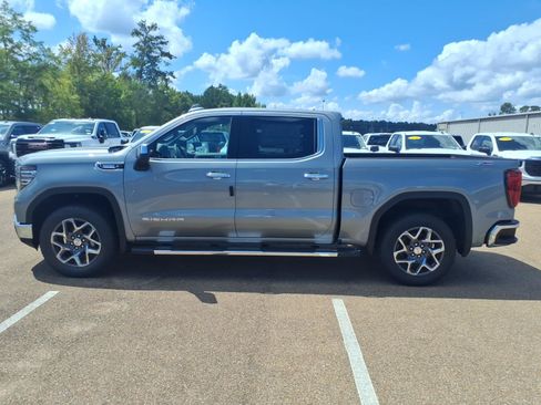 New 2026 GMC Sierra 1500 SLT w/ SLT Premium Plus Package AWD/4WD image 2