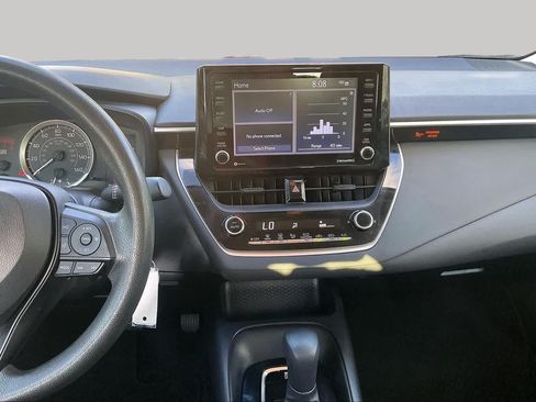 Used 2022 Toyota Corolla LE FWD image 13