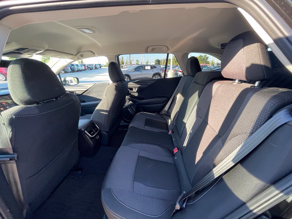 Used 2023 Subaru Outback Premium AWD/4WD image 25