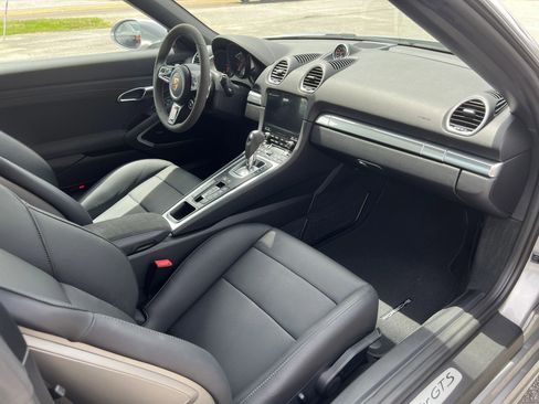Used 2025 Porsche 718 Boxster GTS RWD image 12