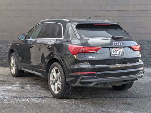 Used 2023 Audi Q3 2.0T Premium w/ Convenience Package image 7