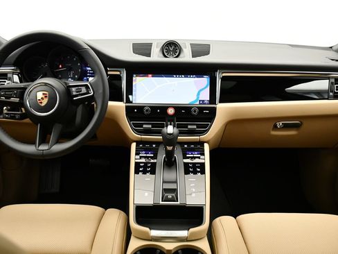 Certified 2026 Porsche Macan Turbo AWD/4WD image 22