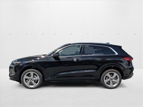 New 2025 Audi Q5 Premium Plus image 5