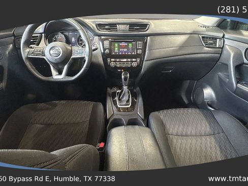 Used 2020 Nissan Rogue SV w/ Premium Package AWD/4WD image 8