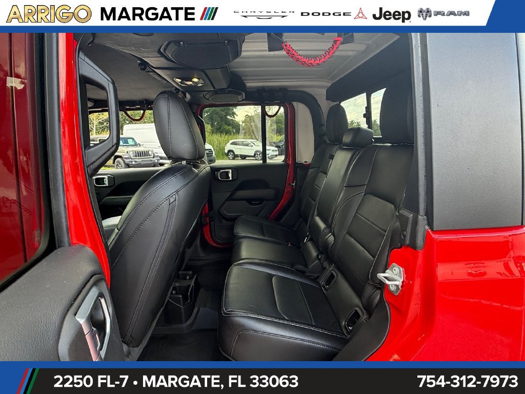 Used 2023 Jeep Gladiator Overland w/ Popular Equipment Package AWD/4WD image 11